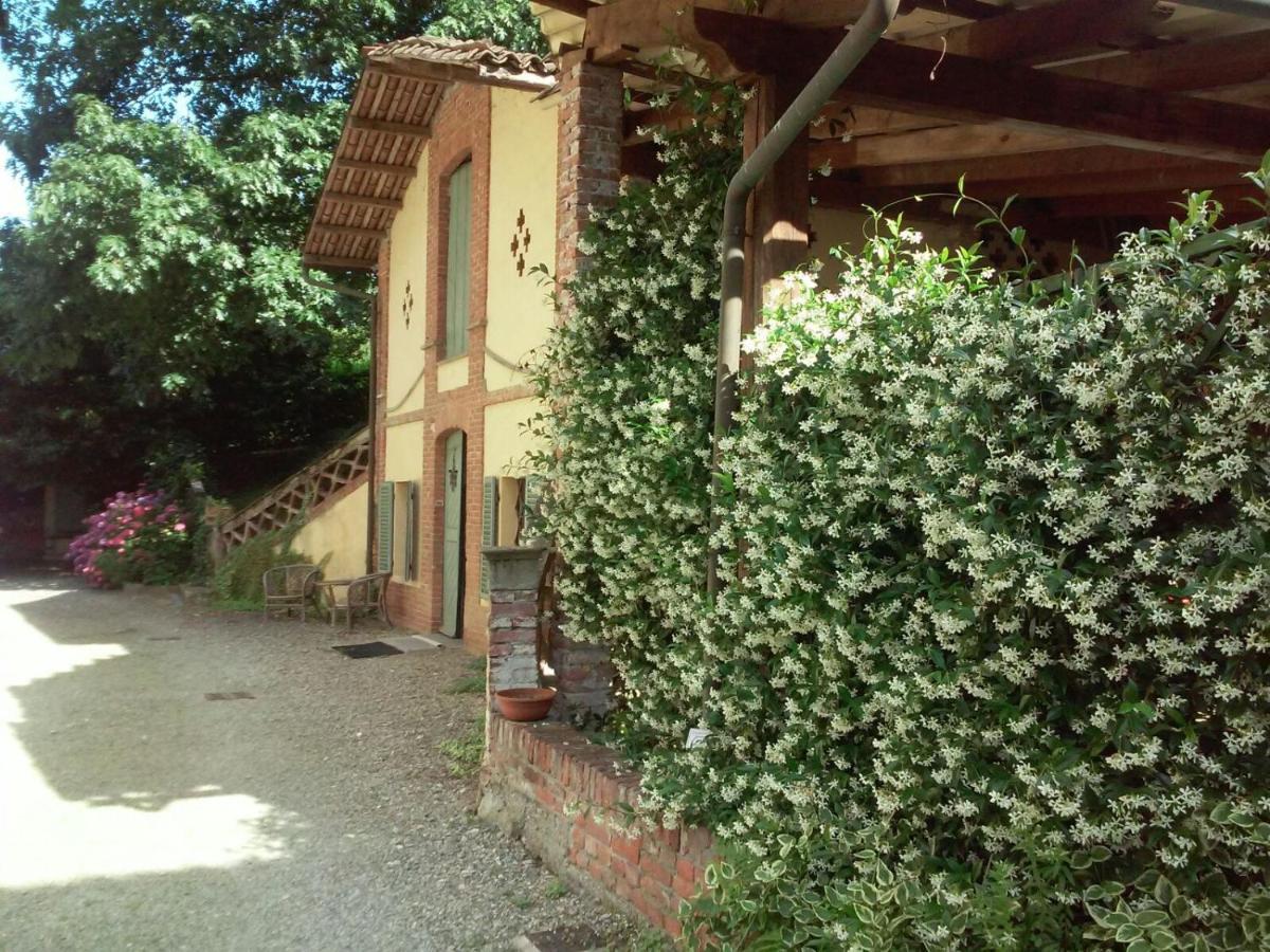 Villa D'Azeglio 알비아노디브레 외부 사진