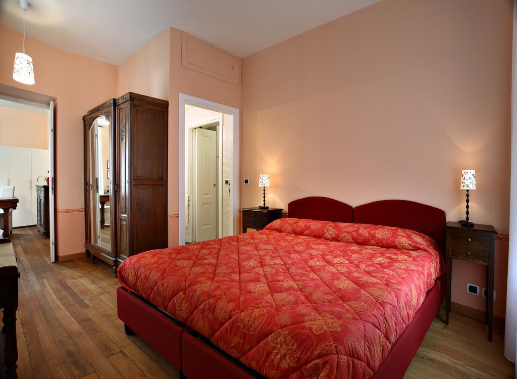 Villa D'Azeglio 알비아노디브레 외부 사진