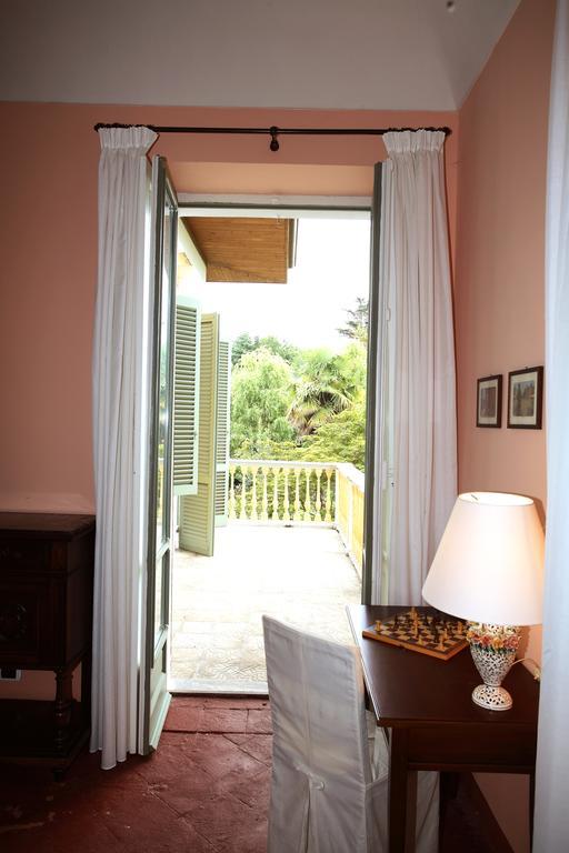 Villa D'Azeglio 알비아노디브레 외부 사진