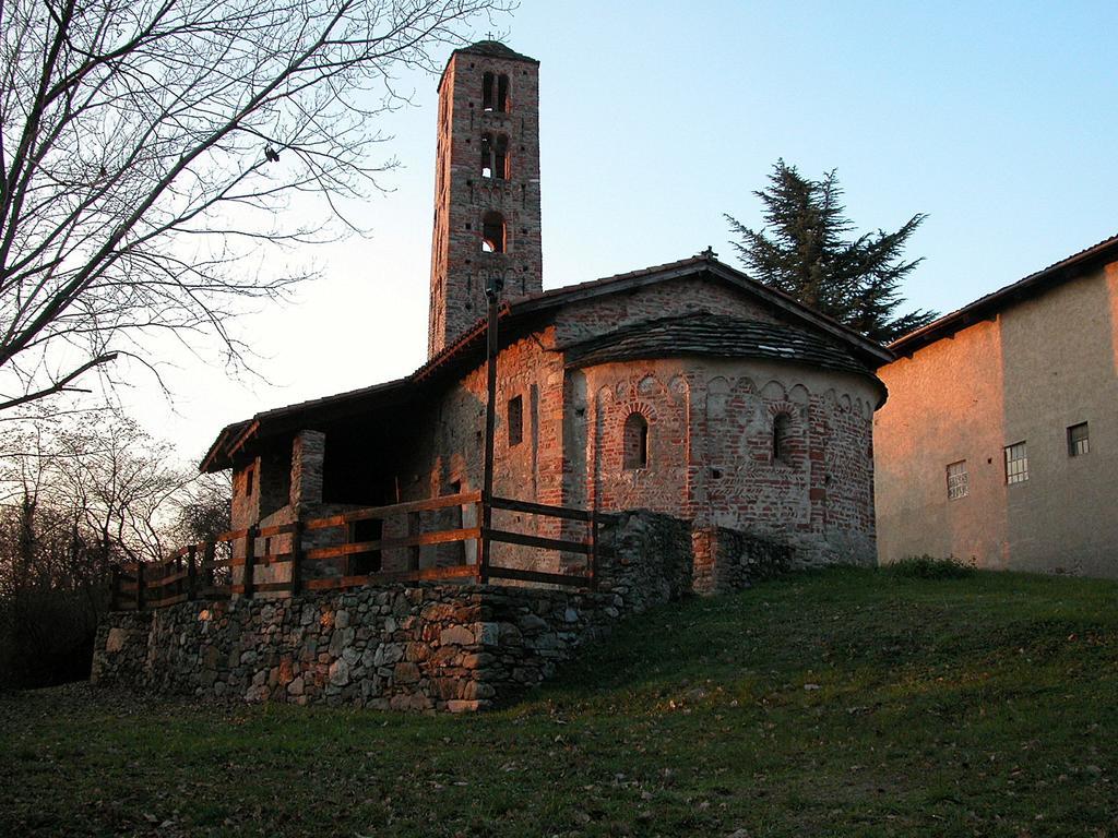 Villa D'Azeglio 알비아노디브레 외부 사진