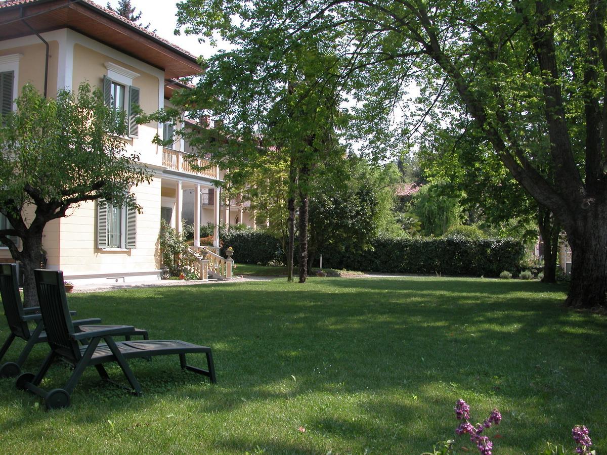 Villa D'Azeglio 알비아노디브레 외부 사진