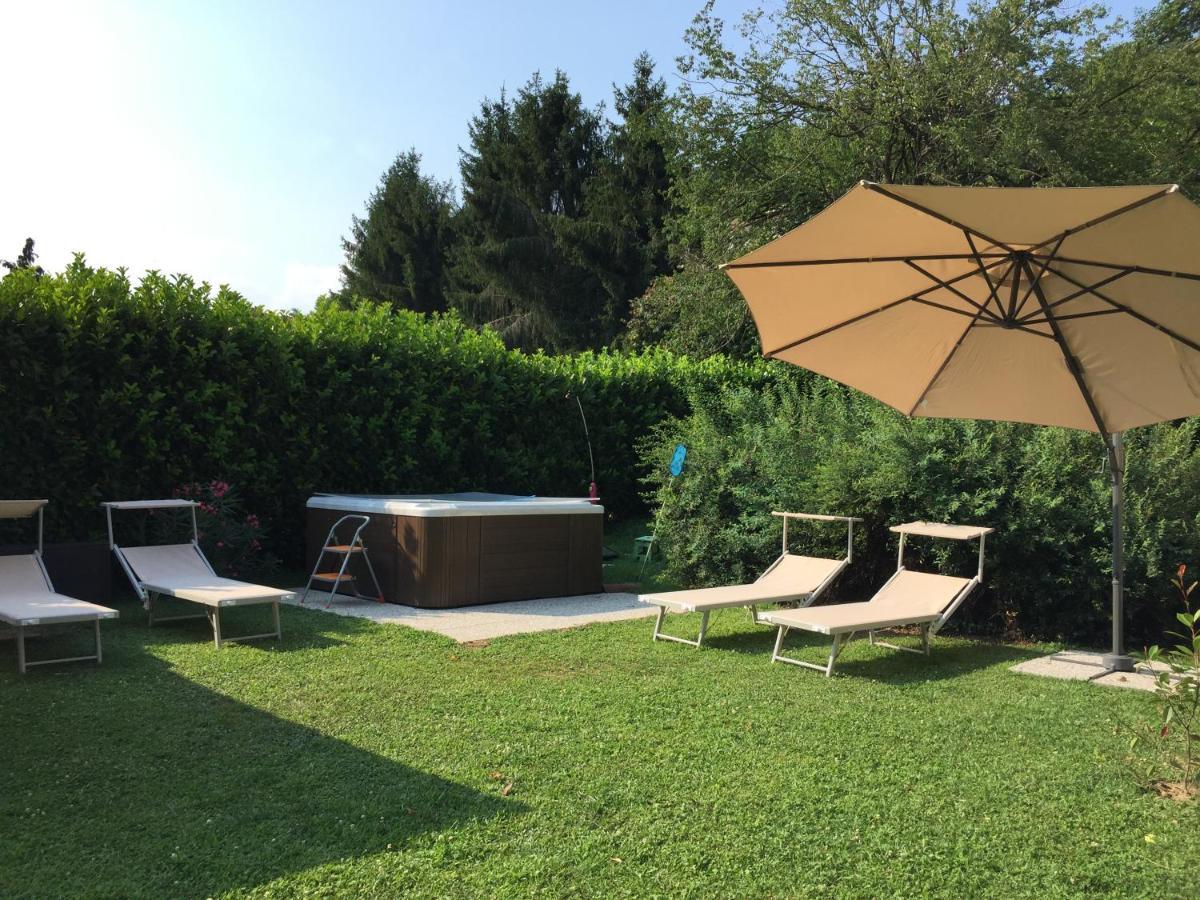 Villa D'Azeglio 알비아노디브레 외부 사진